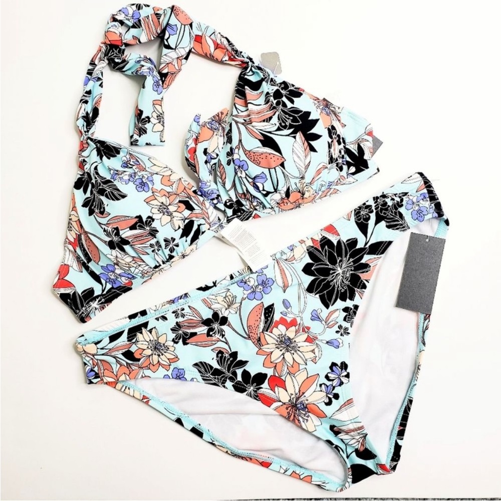 Kenneth Cole Blue Royal Bikini Set NWT-Top push up 34 B/C, bottoms XL.